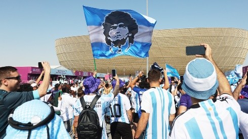 La hincha de Argentina que festeja en grande con su error ante Arabia Saudita.