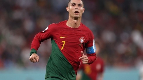 Foto: Julian Finney/Getty Images - Cristiano Ronaldo marcou em pênalti polêmico