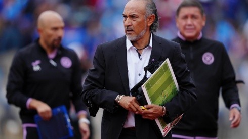 Raúl Gutiérrez tomó la dirección técnica de Cruz Azul el pasado de 24 de agosto