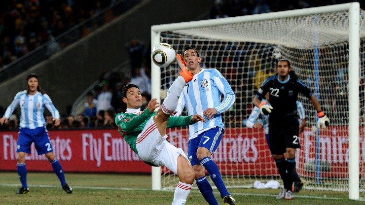 Argentina supera a México en el historial.