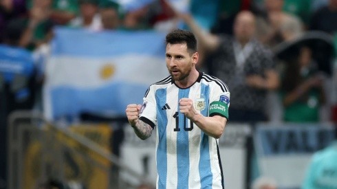 VIDEO | El zurdazo de Messi que rompió el cero ante México