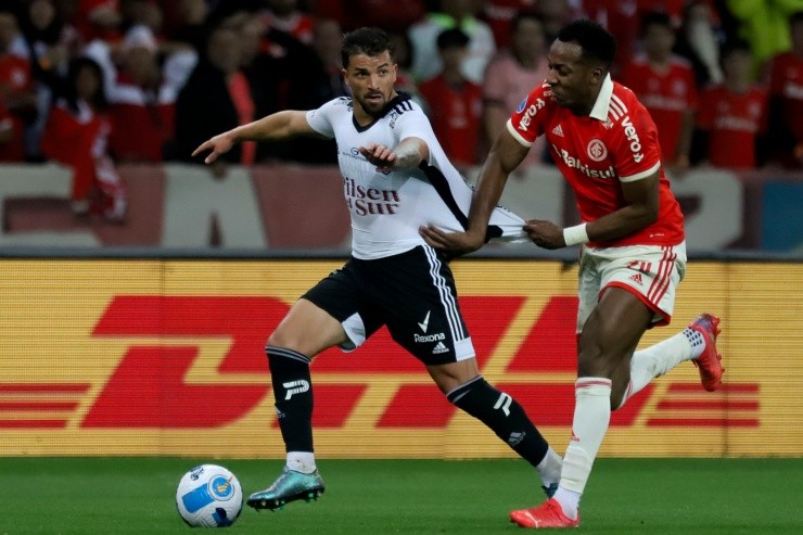 Costa fue criticado por su salida de Colo Colo | Foto: Getty Images 