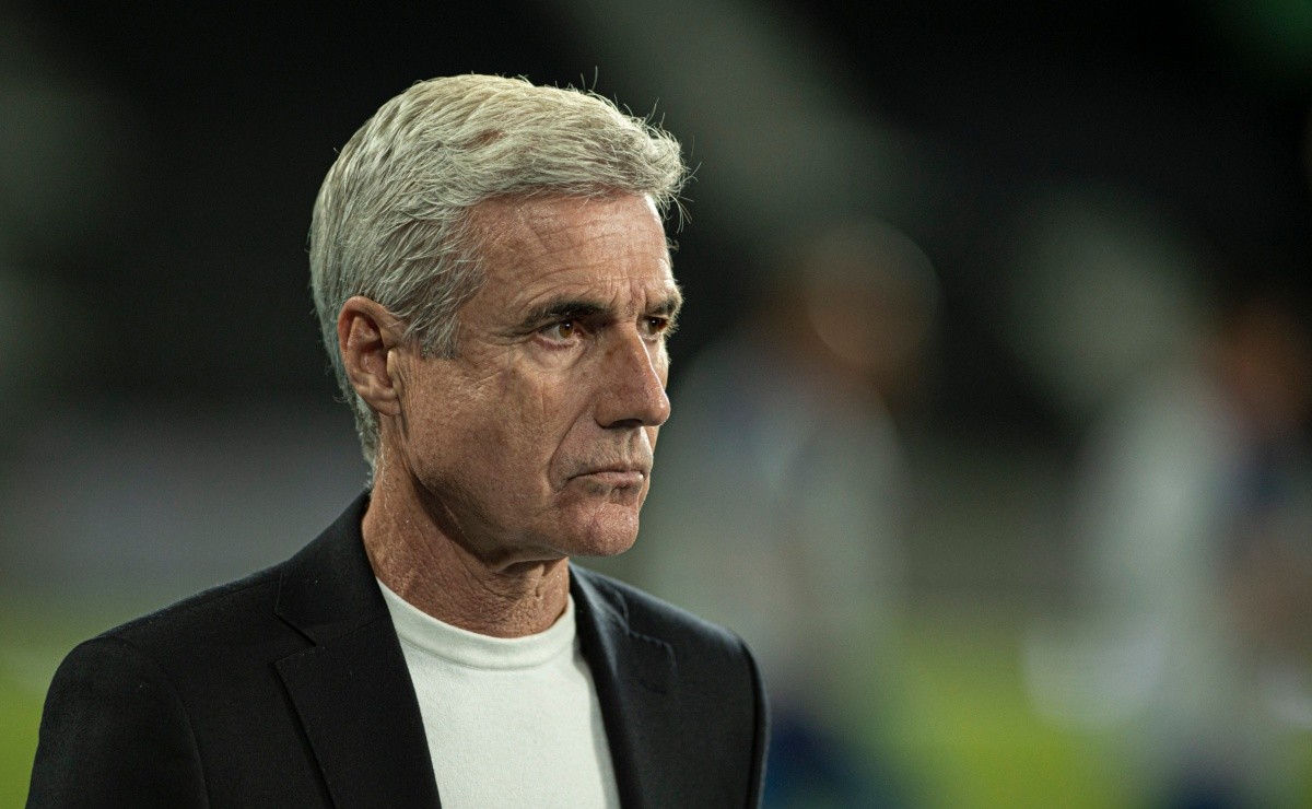 “Su manager es portugués y…”;  El agente cambia de planes y Luís Castro “arregla” el asunto en defensa del Botafogo