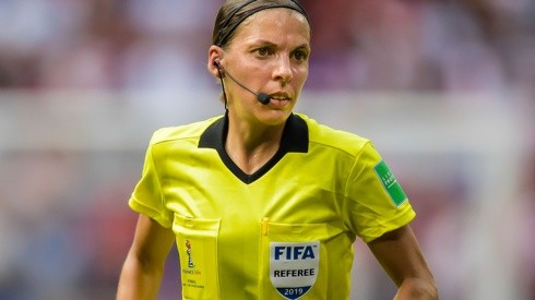 Stéphanie Frappart, la arbitro que hará historia en Qatar 2022