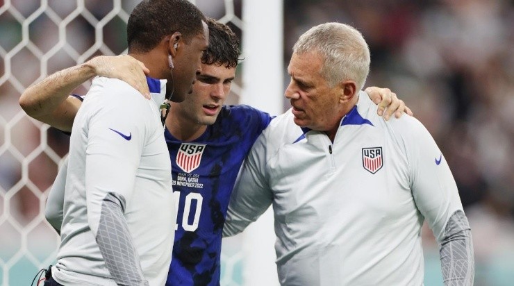 Christian Pulisic of United States receives medical treatment after scoring their side&#039;s first goal during the FIFA World Cup Qatar 2022 Group B match between IR Iran and USA (Photo by Dean Mouhtaropoulos/Getty Images)