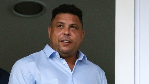 Ronaldo chega com PIX “pesado” para comprar meia do Corinthians