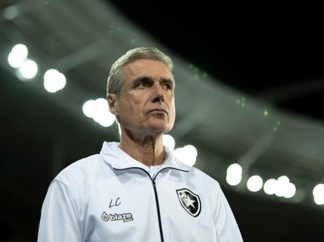 Defensor vai conversar com diretoria sobre saída do Botafogo