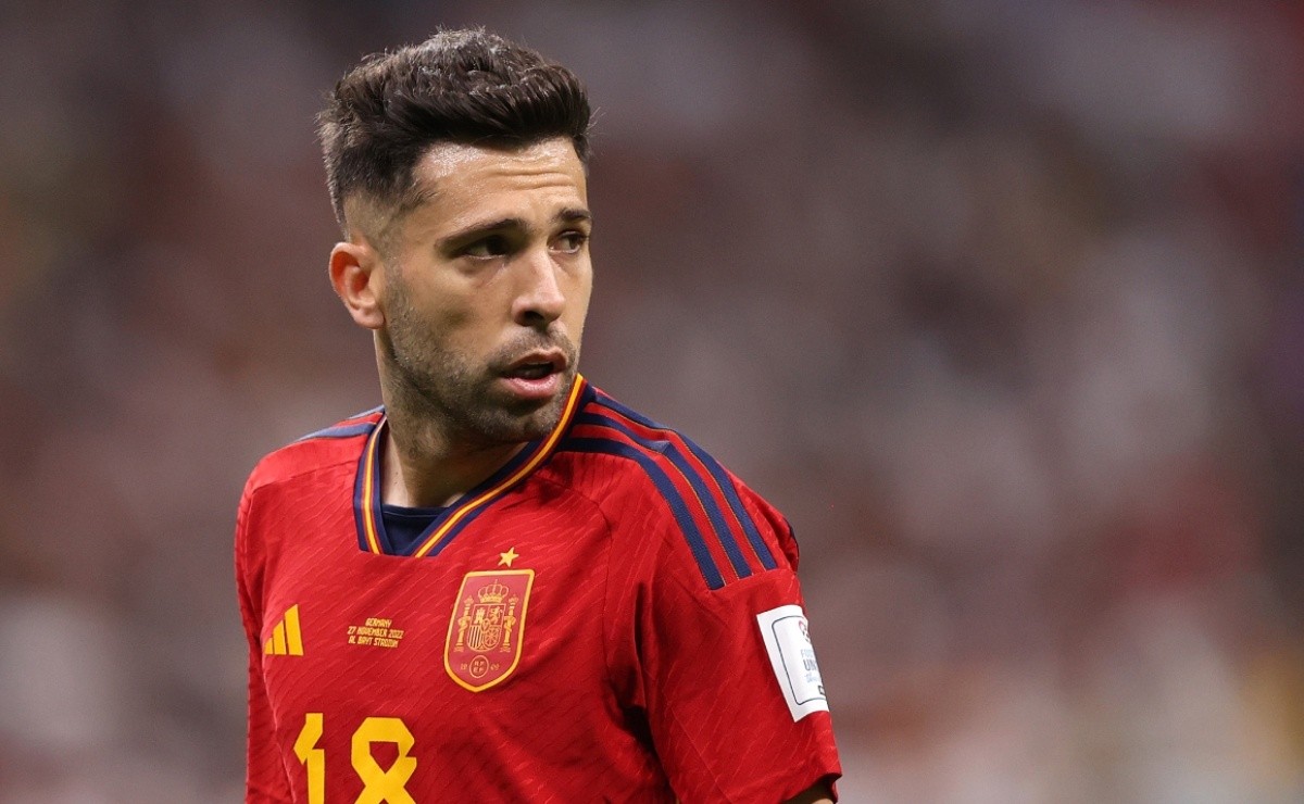 Qatar 2022: Why is Jordi Alba not starting for Spain vs Japan?