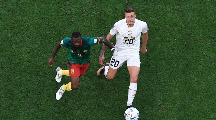 Sergej Milinkovic-Savic of Serbia controls the ball under pressure of Nicolas Nkoulou of Cameroon  (Photo by Buda Mendes/Getty Images)