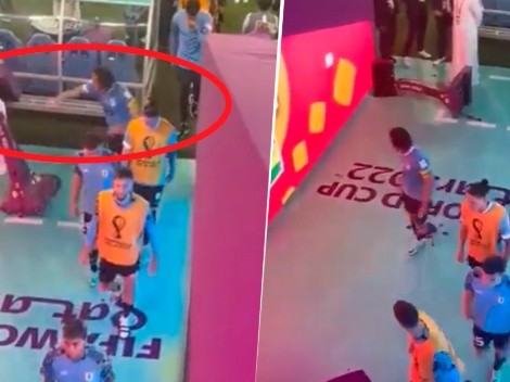 Video: Edinson Cavani y su golpe ultra viral al VAR en Qatar 2022