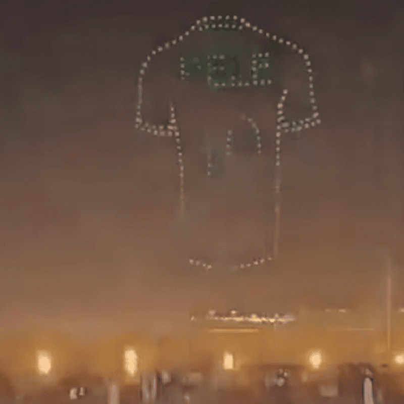 Video: emotivo homenaje de FIFA a Pelé en Qatar 2022 con un show de drones