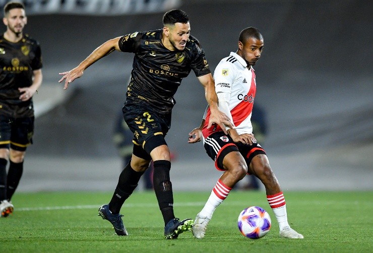 González en su paso por Platense en Argentina | Foto: Getty Images 