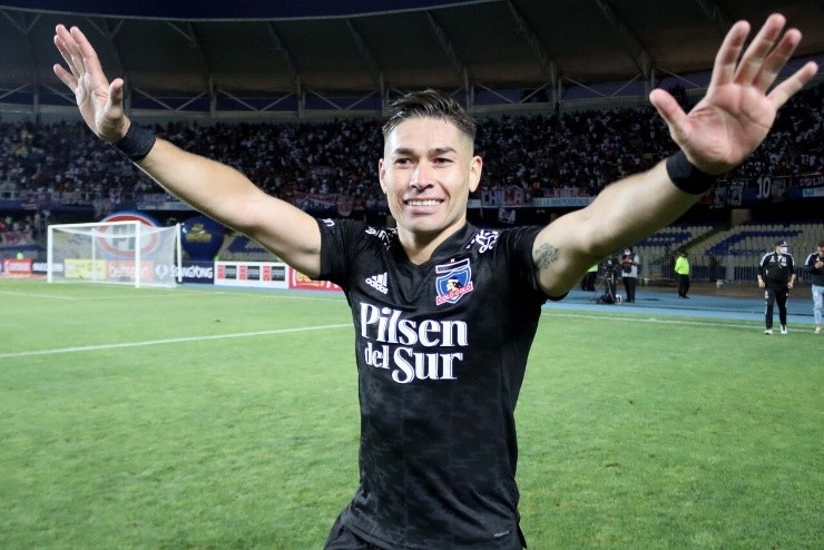 Opazo da el gran paso al fútbol argentino | Foto: Agencia Uno Opazo da el gran paso al fútbol argentino | Foto: Agencia Uno