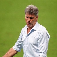 “Ídolo na Itália quer”; Titular de Renato Gaúcho 'chutado' do Grêmio vira assunto