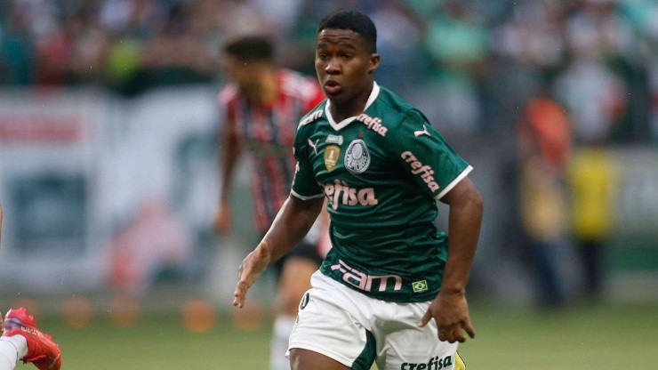 Endrick en acción con Palmeiras.