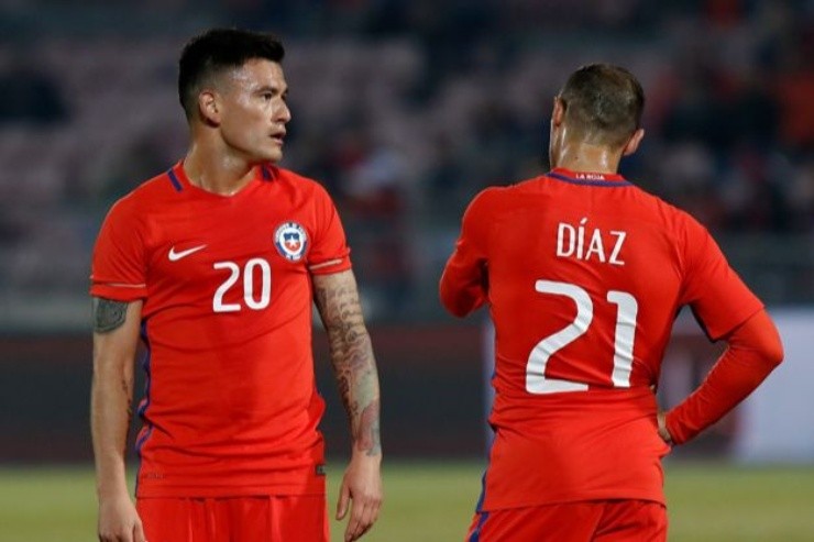 Aránguiz y Díaz fueron los regalones de Sampaoli | Foto: Agencia Uno 
