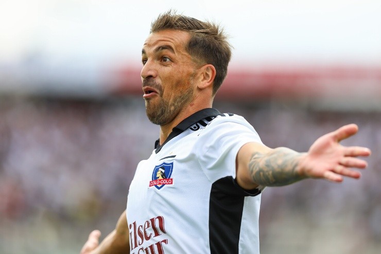 Costa activa su modo sad tras su partida de Colo Colo | Foto: Agencia Uno 