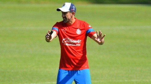 ¡YA SE LO GANÓ PAUNOVIĆ! Campeón y capitán de Chivas muestra su confianza en el técnico para el Torneo Clausura 2023
