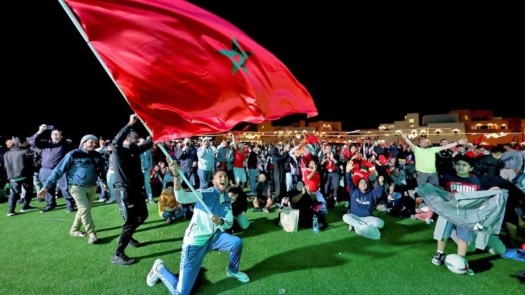 Hinchas de Marruecos en festejo.