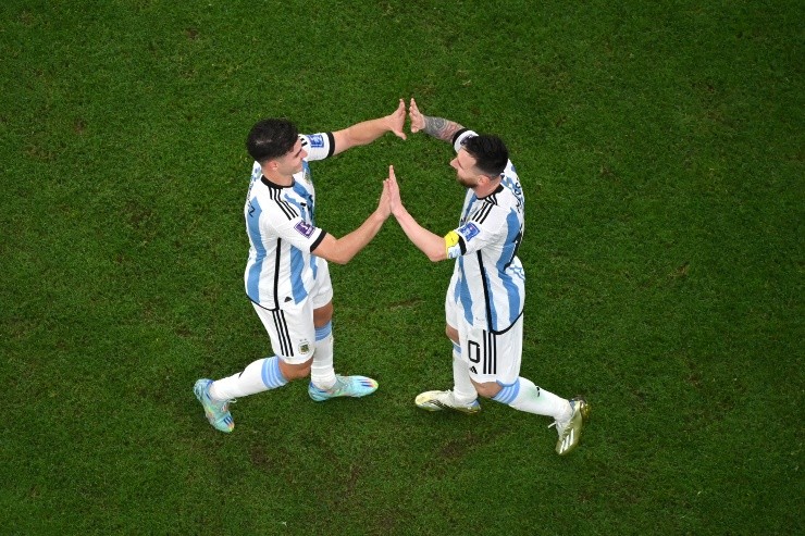 Messi y Álvarez fueron las figuras de la jornada | Foto: Getty Images 