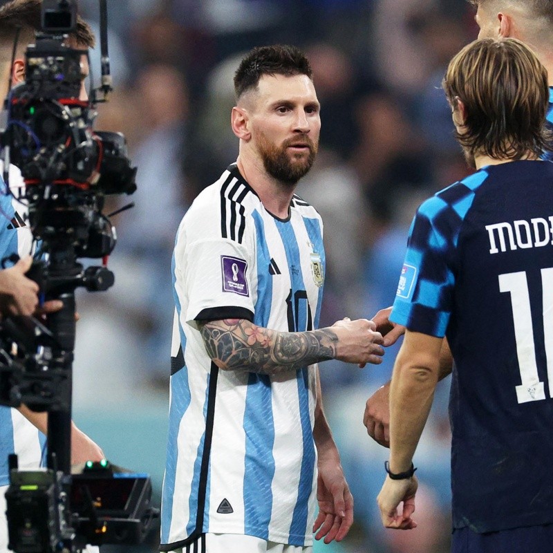 El saludo final entre Messi y Modric