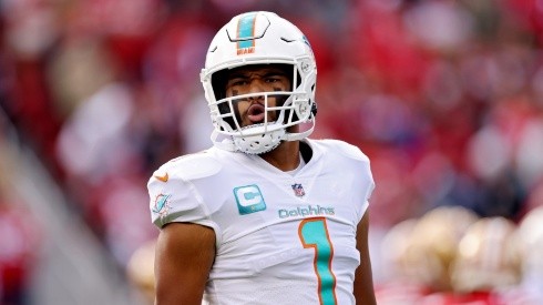 Tua Tagovailoa - Miami Dolphins - NFL 2022