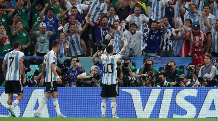 Foto: Alex Grimm/Getty Images - Argentina contou com apoio enorme da torcida para alcançar a decisão.