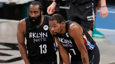 James Harden y Kevin Durant.