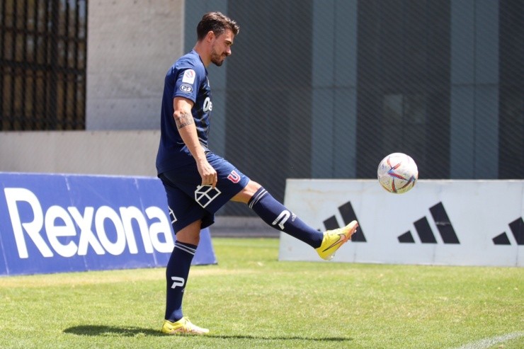 Gómez vistiendo la casaquilla de la U | Foto: U. de Chile 