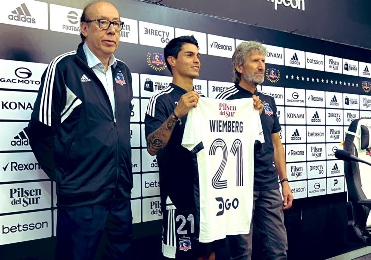 Wiemberg es el cuarto refuerzo de Colo Colo | Foto: Daniel Arrieta Twitter 