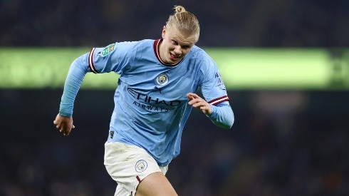 Erling Haaland en juego con Manchester City.