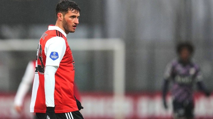 En Feyenoord consideran a Santi Giménez como un revulsivo