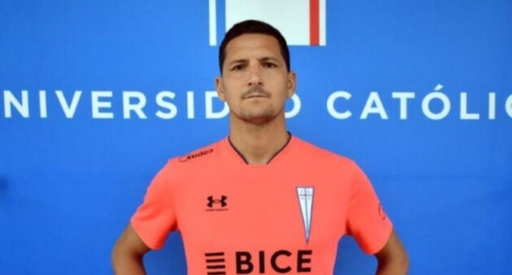 Guillermo Burdisso Universidad Católica