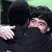 “De desafeto a amigo”; Pelé ‘diz adeus’ para o Mundo dois anos após Maradona: relação dos dois foi do ódio ao amor