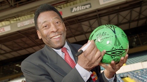 Pelé es considerado el mejor futbolista de la historia.