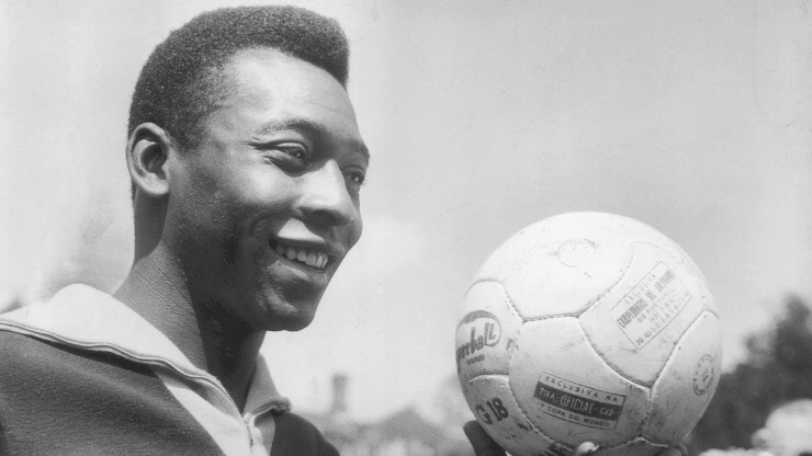 Pelé durante su época como futbolista