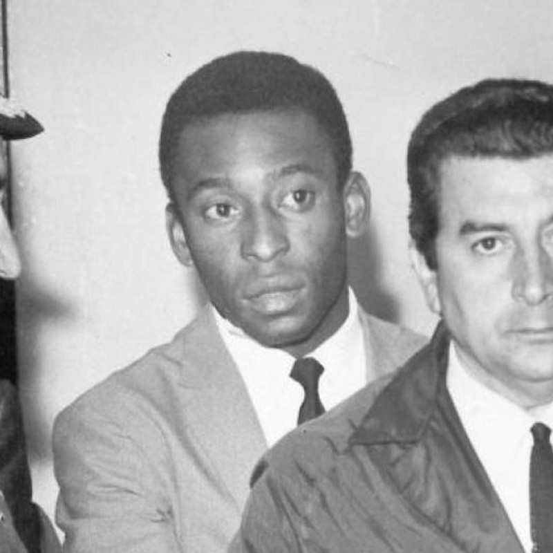 La insólita razón por la que 'O Rei' Pelé estuvo preso en Bogotá