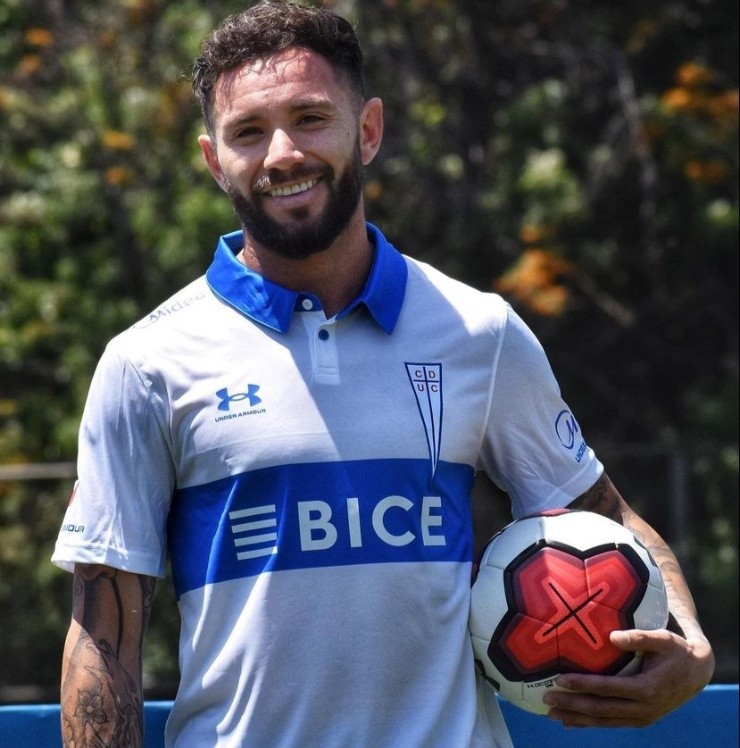 Eugenio Mena es feliz por su llegada a la UC | Foto: U. Católica 