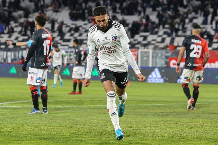 Lucero se mantendrá en Colo Colo | Foto: Agencia Uno Lucero se mantendrá en Colo Colo | Foto: Agencia Uno