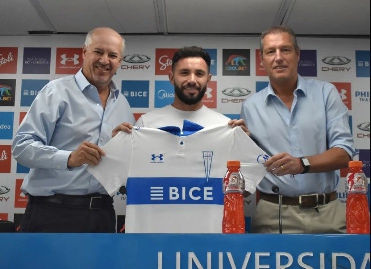 Eugenio Mena en su presentación en la UC | Foto: Cruzados 