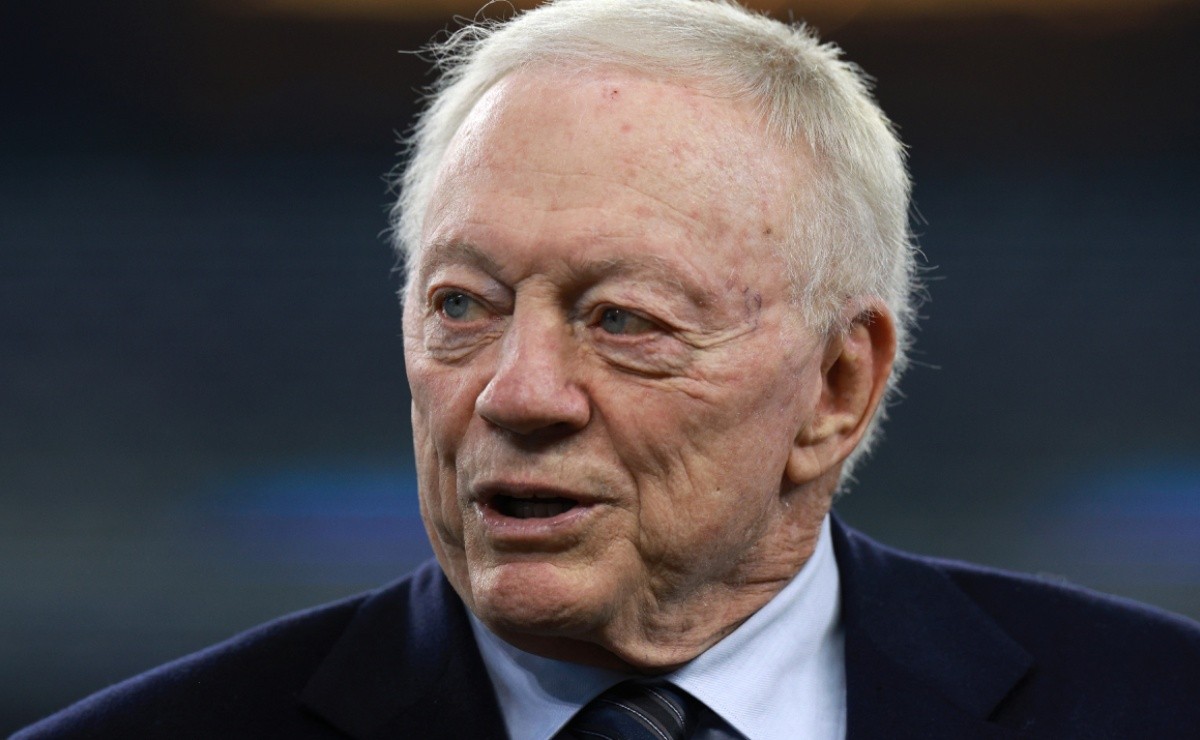 Cowboys owner Jerry Jones has no idea where Terrell Owens rumors are coming  from