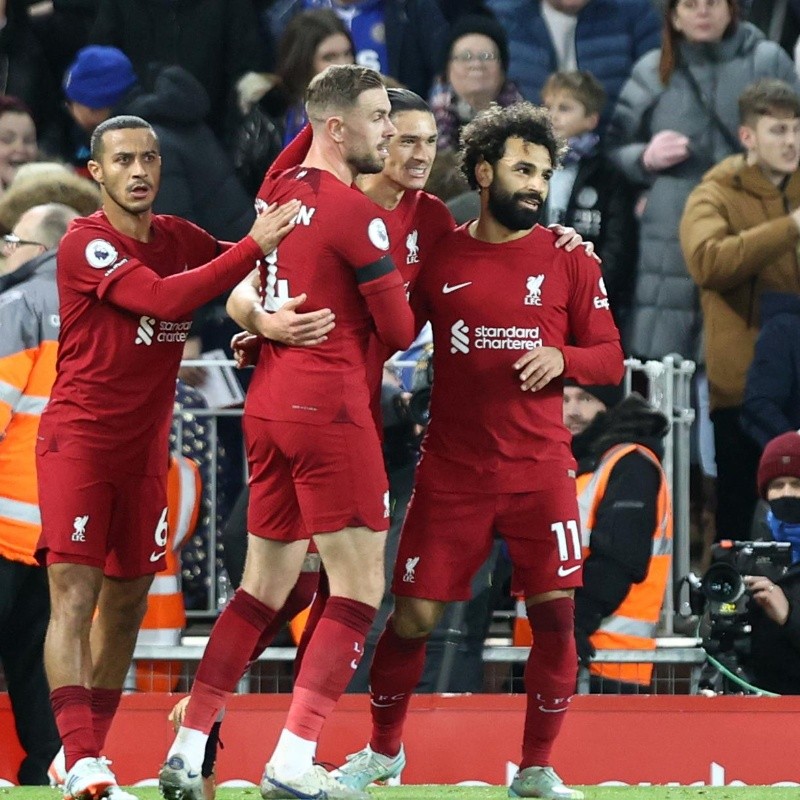 Dos goles en contra le dieron el triunfo a Liverpool