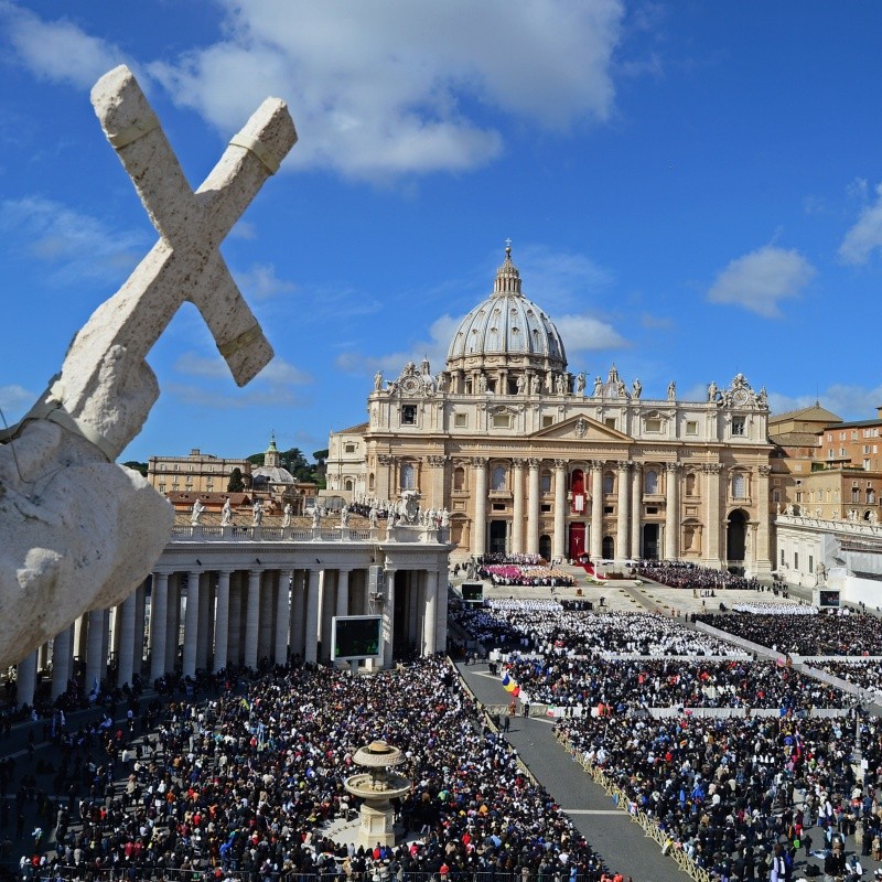 ¿Quién es el papa actual y hasta qué fecha está en el cargo?