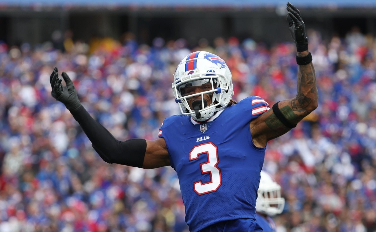 Damar Hamlin vuelve a jugar un partido oficial y los Bills cortan