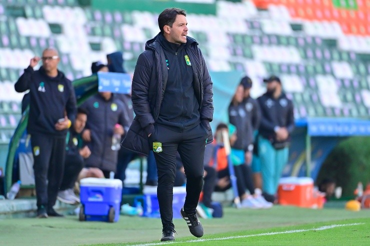 Larcamón quiere repetir en León lo que hizo en Puebla (Imago7)