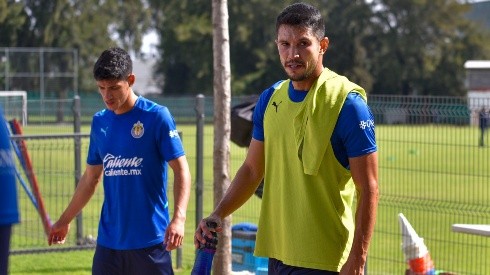 Molina ya se entrena en Pumas.