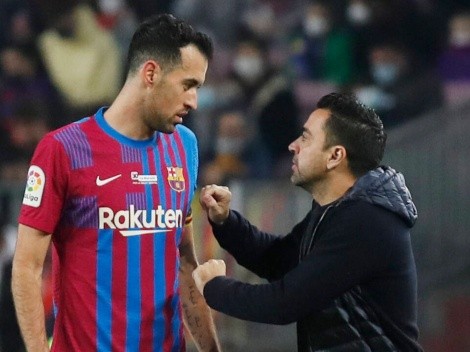 Xavi pide a Busquets que siga en el Barça, pero con una difícil condición