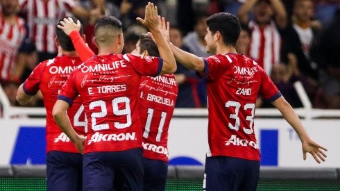 The Three Wise Men have arrived in Chivas!  The reinforcements appear registered and could play in the debut against Monterrey in the Clausura 2023