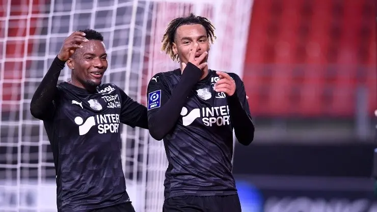 Otero se destaca en Sporting de Gijón (Imago)