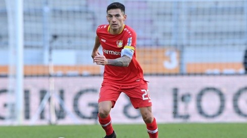 Bayer Leverkusen le busca reemplazo a Charles Aránguiz